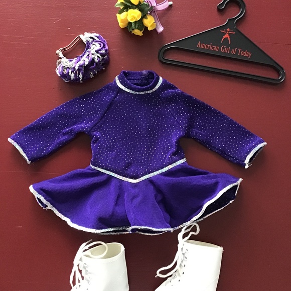 American Girl of Today Retired Vintage Ice Skating Star Outfit & Gear - Picture 1 of 7